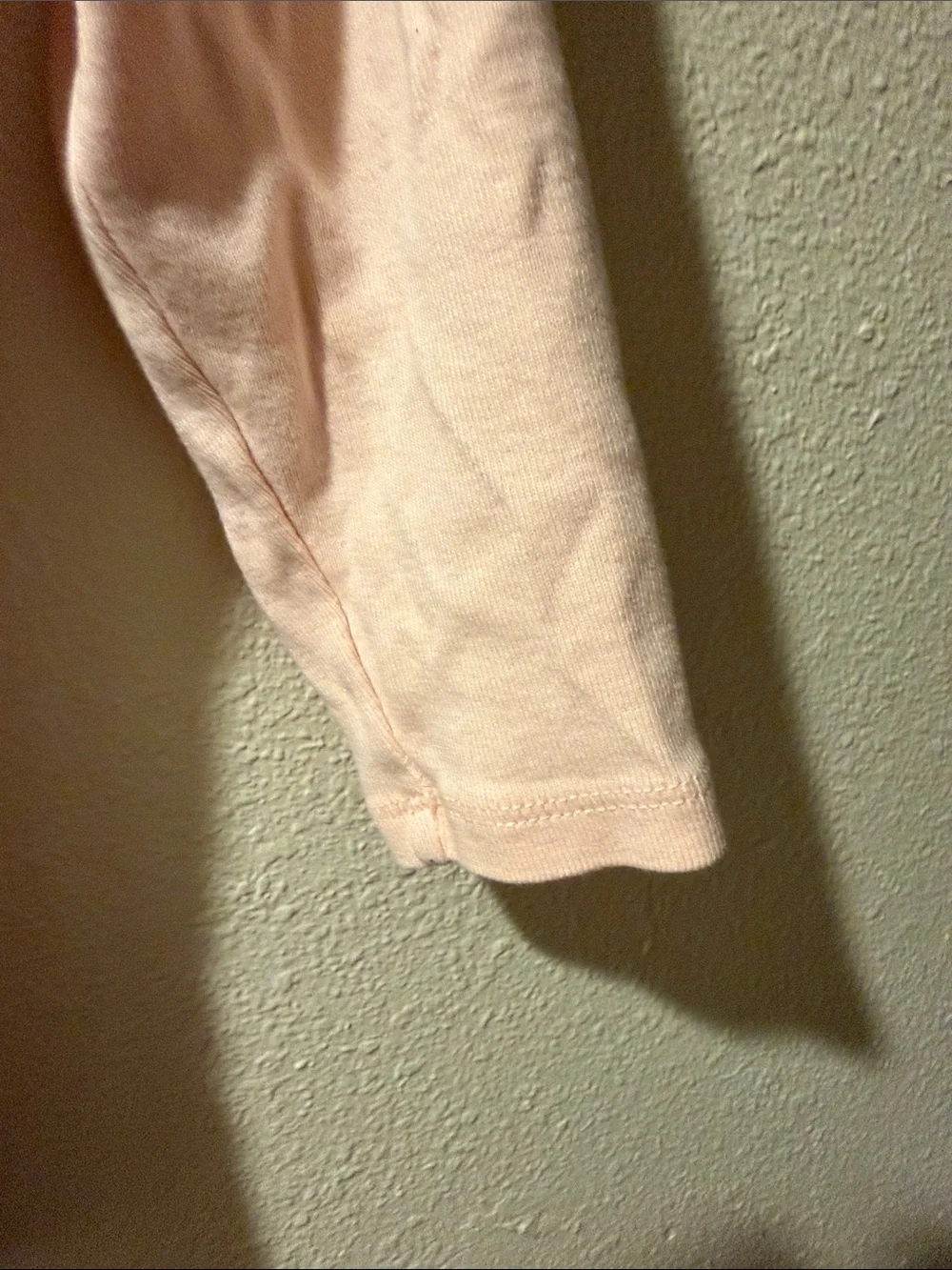 Ann Taylor Pink Embroidered V-Neck Women’s Top-EUC